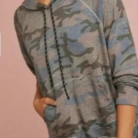 Sundry ~Camo Crop Small Hoodie in Heather Gray - Picture 12 of 12